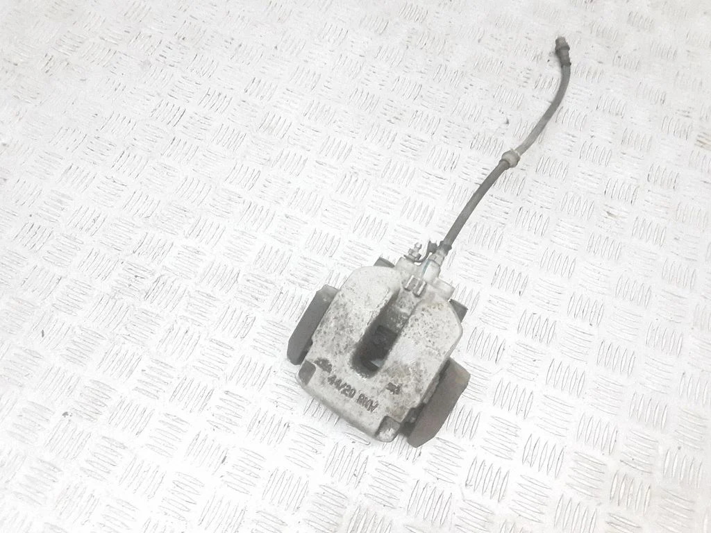 Rear brake caliper – rear left