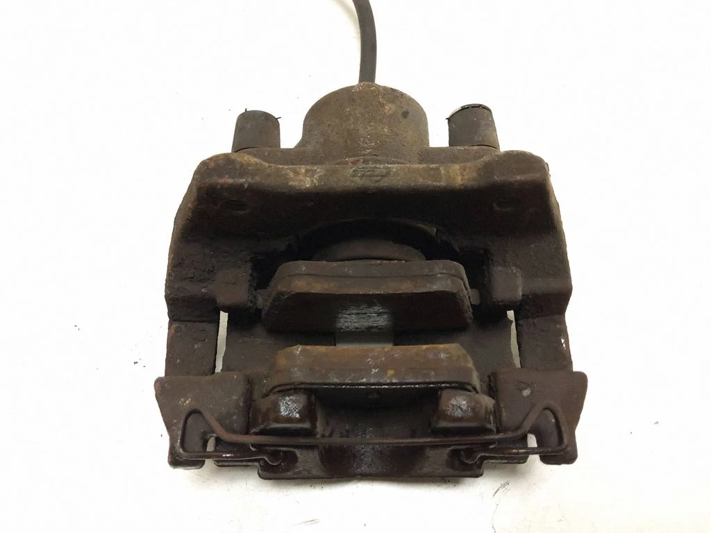 Tagumine pidurisadul 30639523