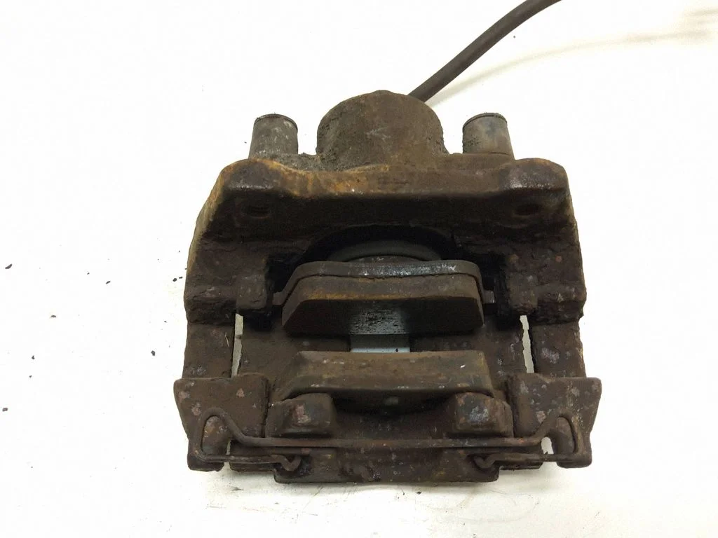 Tagumine pidurisadul 30639525