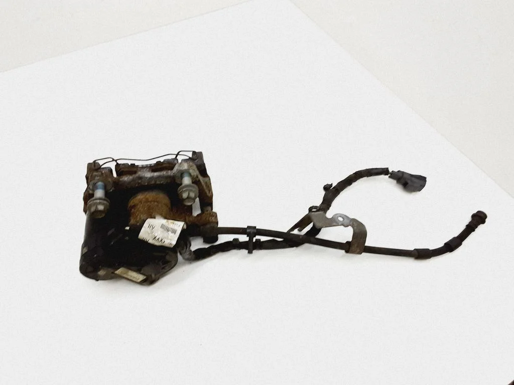 Tagumine pidurisadul DG9C2D250