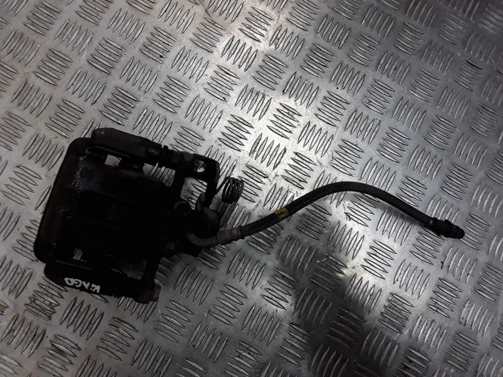 Rear brake caliper