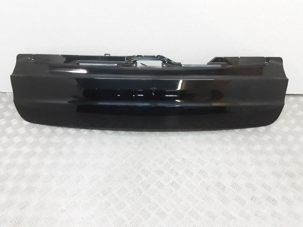 Tagaluuk (pakiruumi) – tagumine