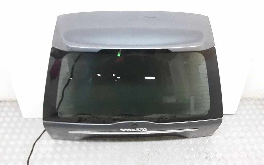 Tagaluuk (pakiruumi)