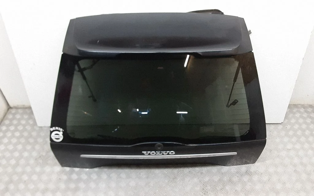 Tagaluuk (pakiruumi)