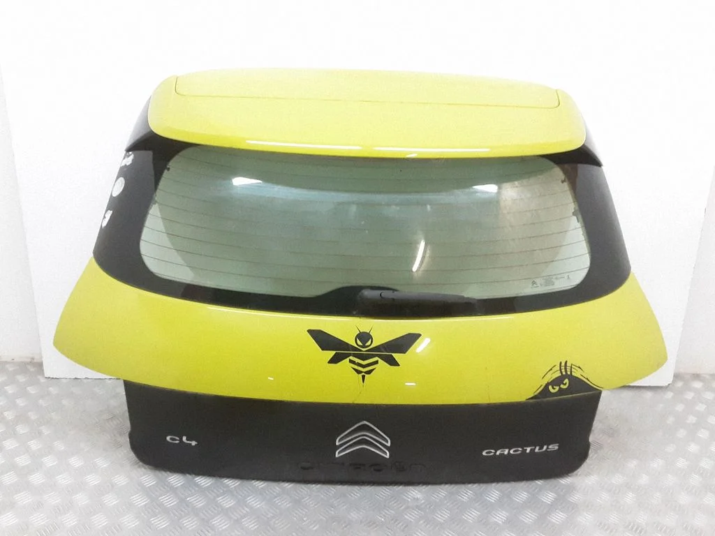 Tailgate/trunk/boot lid – rear