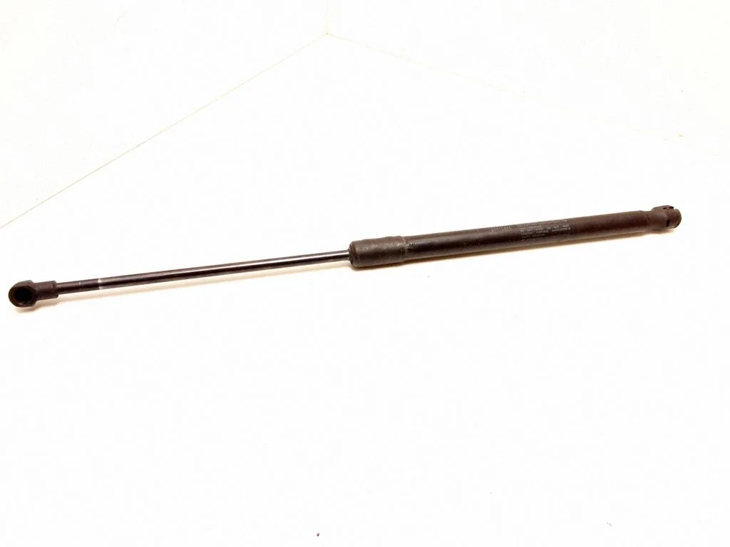 Siłownik (sprężyna gazowa) klapy bagażnika 31218511