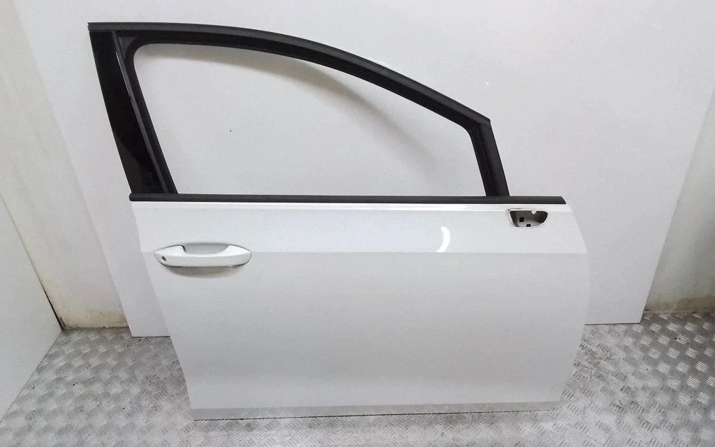 Front door – Volkswagen e-Golf (2014-)