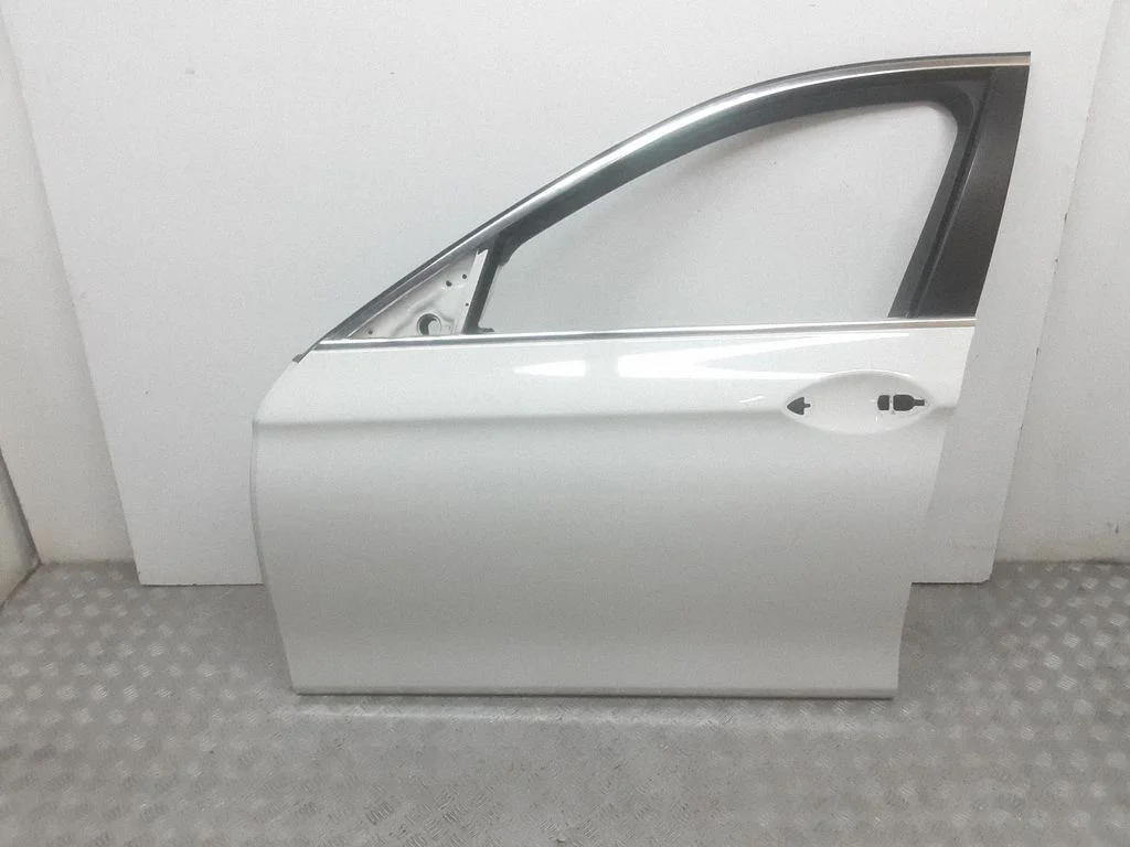 Front door – BMW 5 Series F10 F11 (2009-2016)