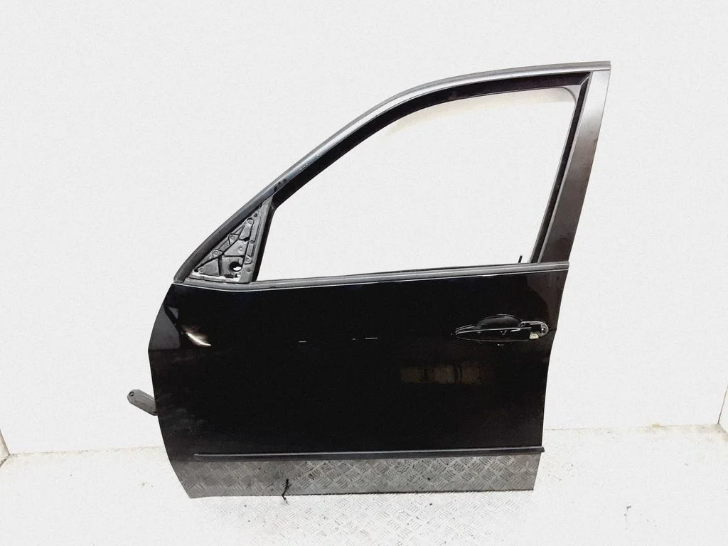 Front door – BMW X5 E70 (2006-2013)