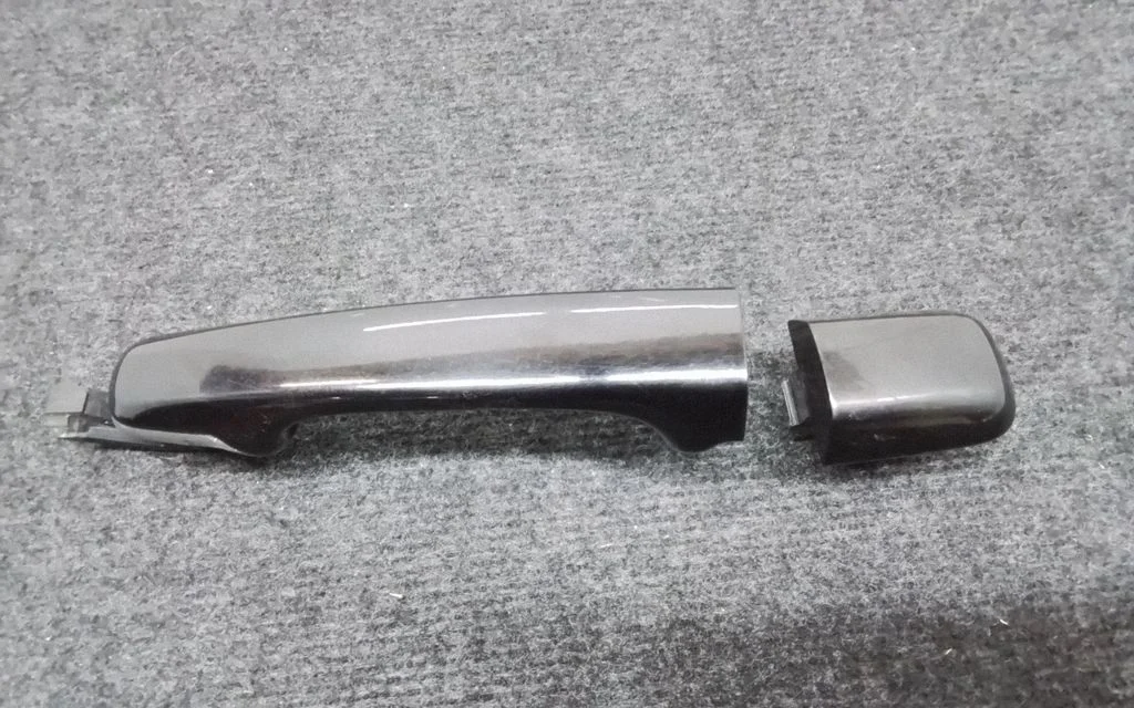 Esiukse välimine käepide 30663673