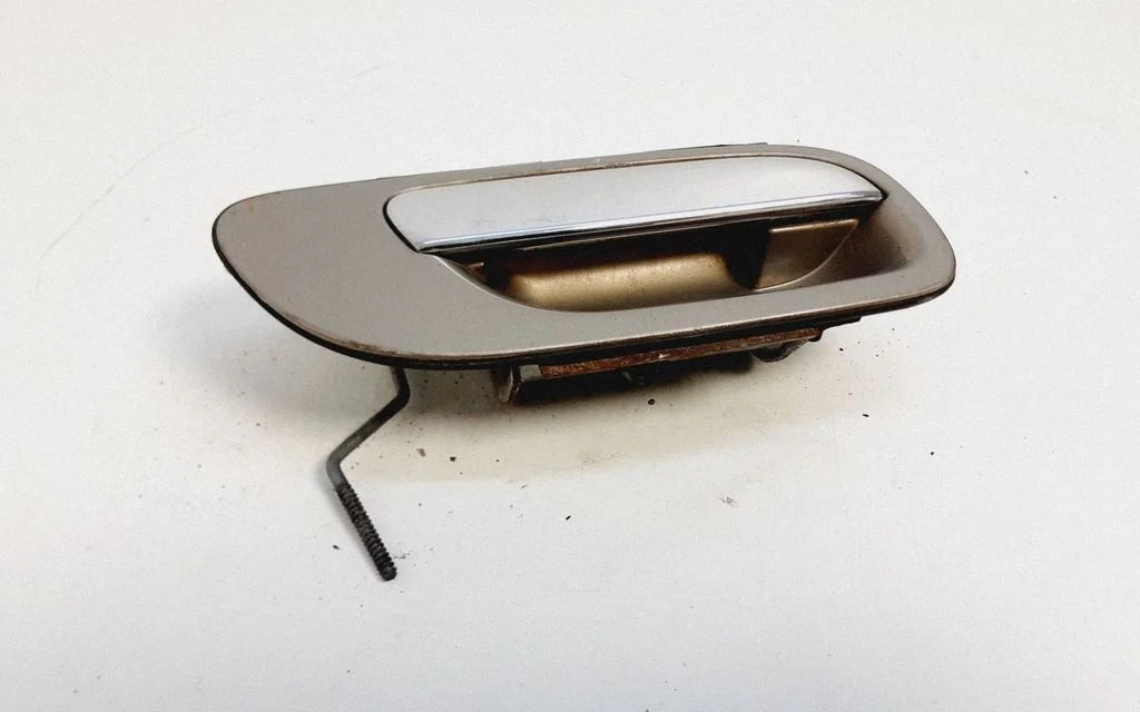Front door exterior handle – Volvo S80 (2004-2006)
