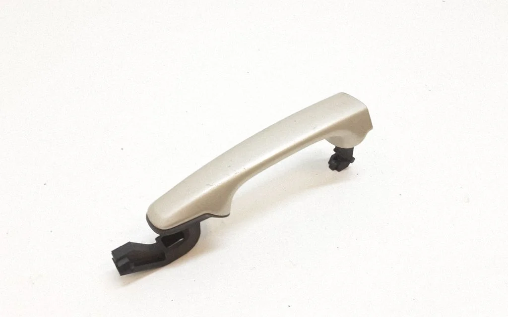 Front door exterior handle – Volvo V50 (2004-2007)