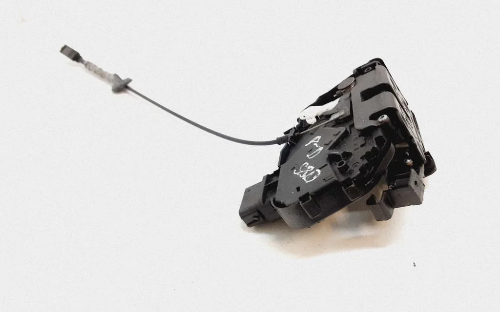 Front door lock – Volvo S80 (2007-2013)