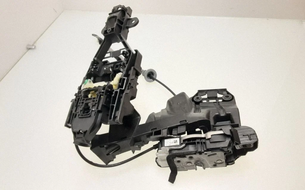 Front door lock 31349895