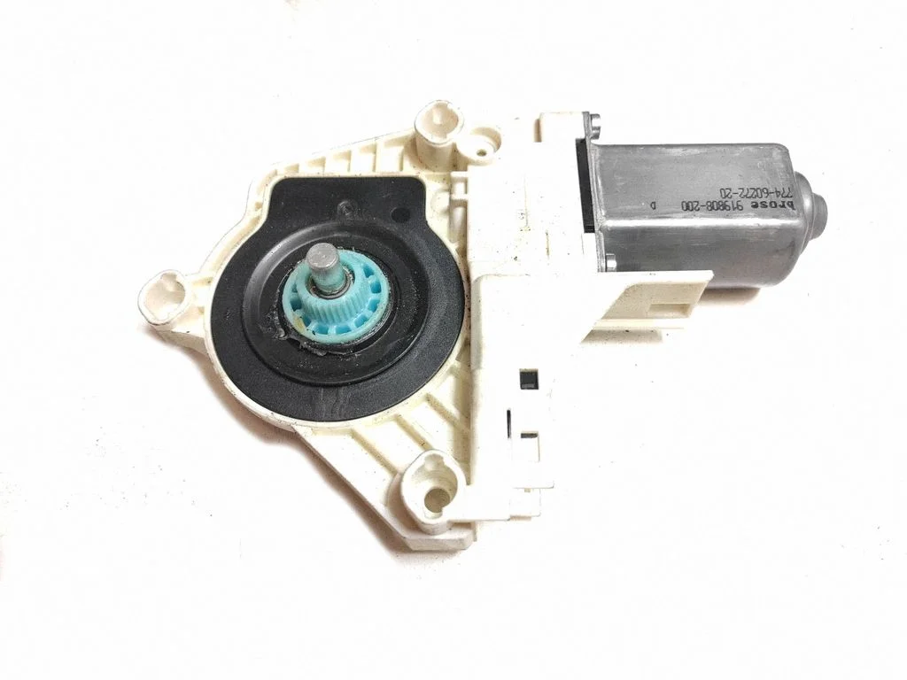 Front door window regulator motor 8K0959801B