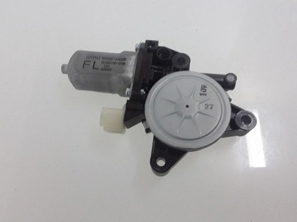 Front door window regulator motor – front left