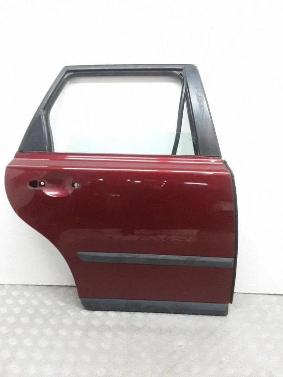 Rear door – rear right