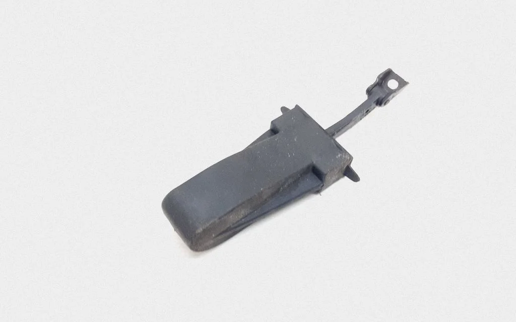Rear door check strap stopper – BMW 5 Series F10 F11 (2009-2016)