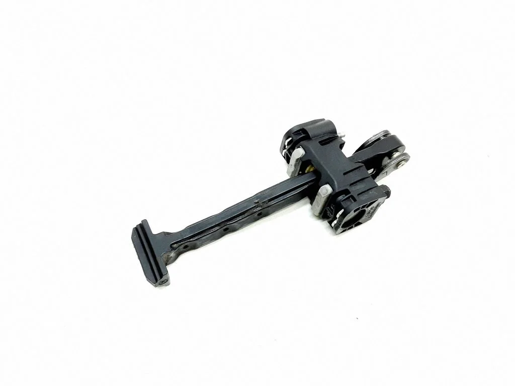 Rear door check strap stopper – Volvo XC90 (2014-)