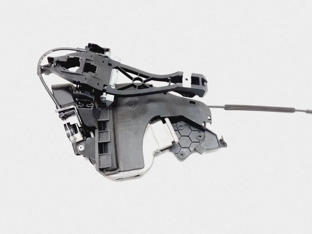 Rear door lock – Volvo V50 (2004-2007)