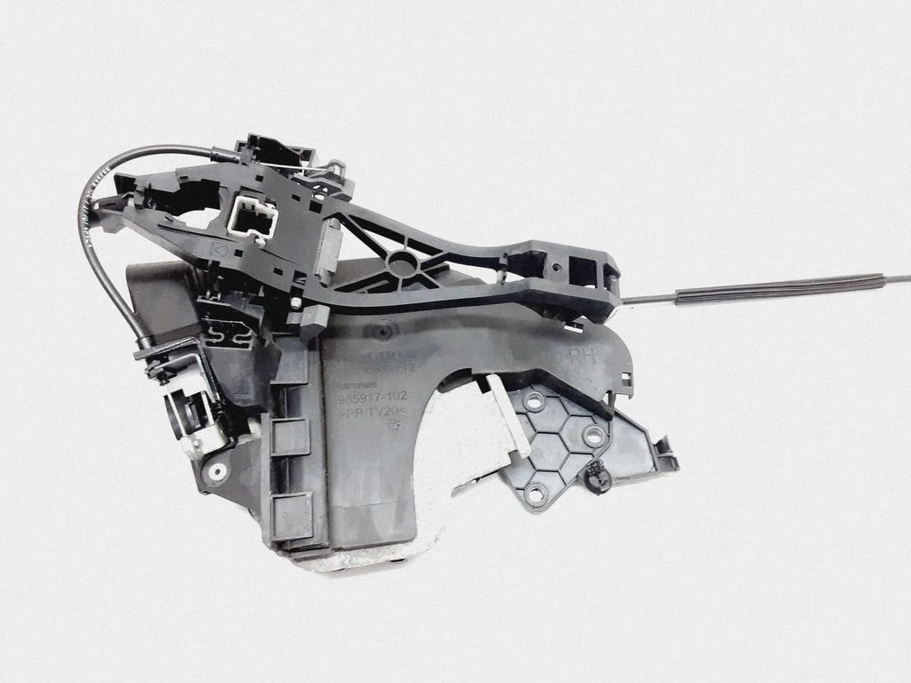Rear door lock – Volvo V50 (2004-2007)