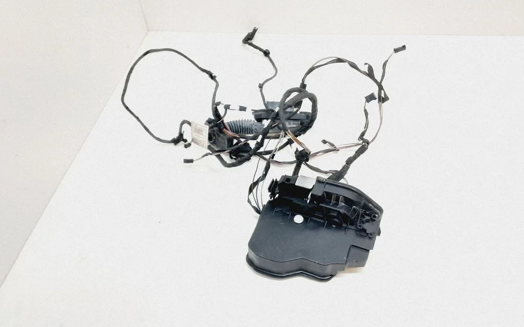 Rear door lock – BMW 5 Series F10 F11 (2009-2016)