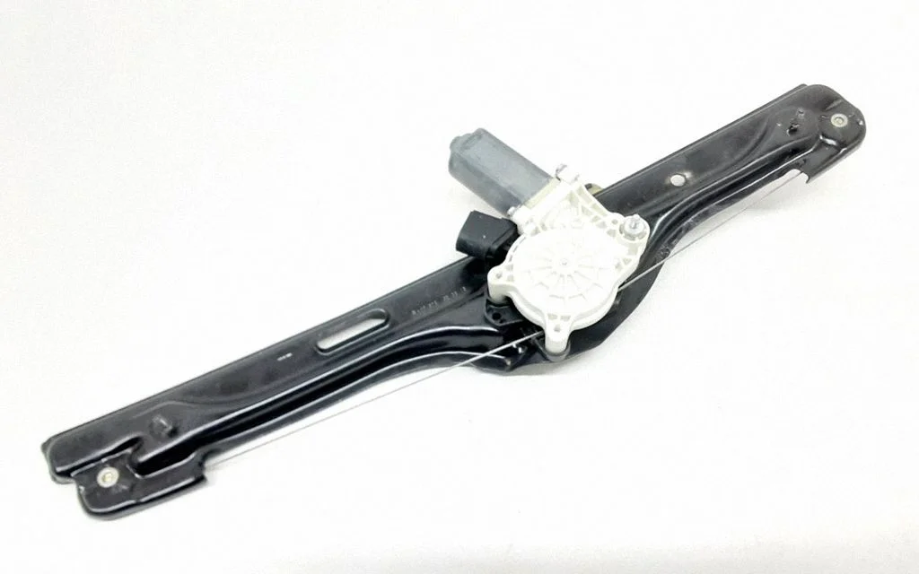 Rear door window regulator with motor – BMW X5 F15 (2013-2017)
