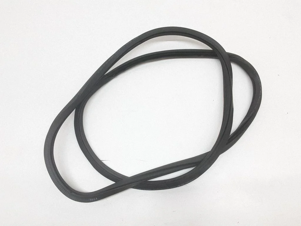 Tagaukse tihend (kere pool) – Volkswagen Passat CC (2008-2016)