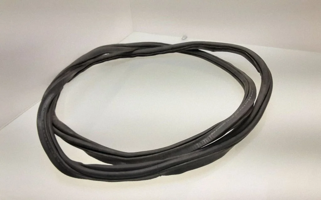 Tagaukse tihend (kere pool) – Volkswagen Passat CC (2008-2016)