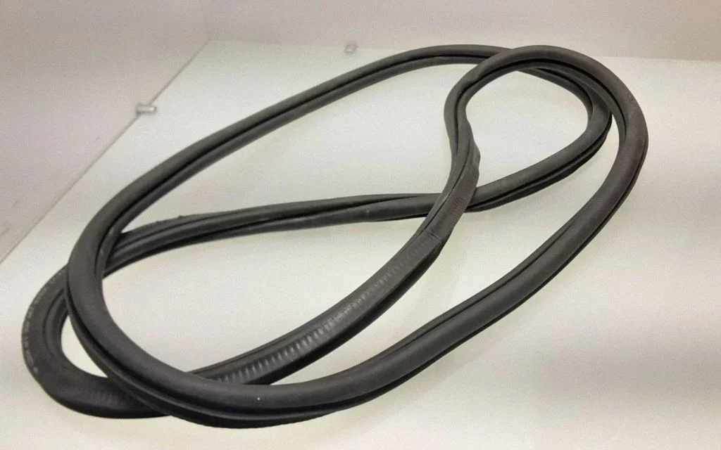 Tagaukse tihend (kere pool) – Volkswagen Passat CC (2008-2016)
