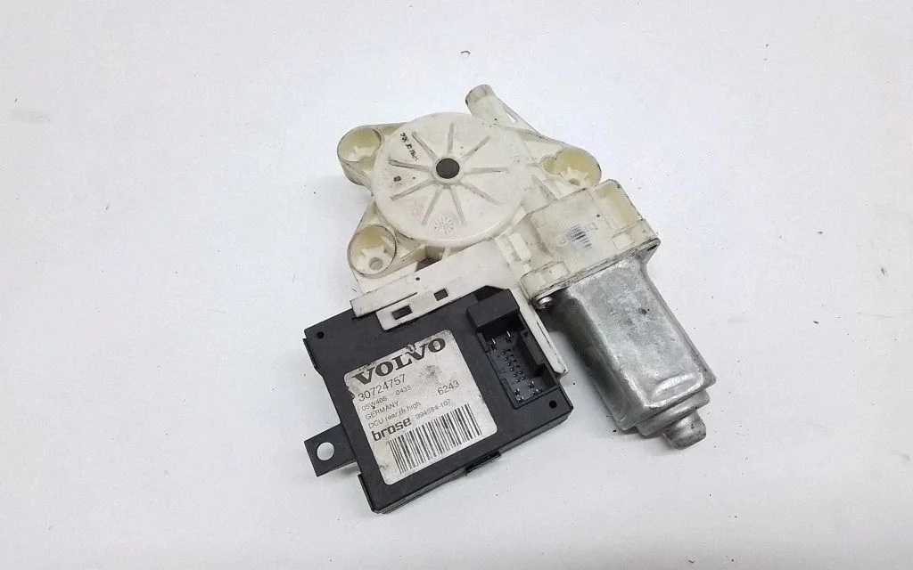 Tagaukse aknatõstuki mootor – Volvo V50 (2004-2007)