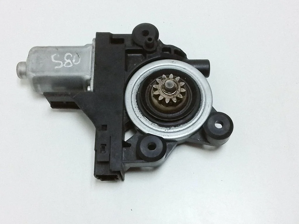 Rear door window regulator motor – Volvo S80 (2007-2013)