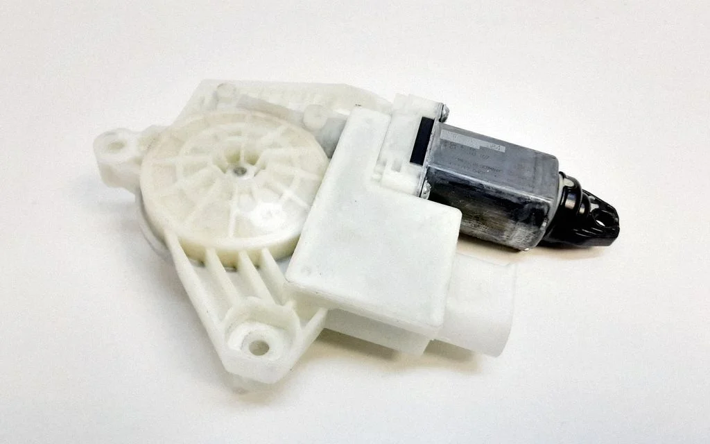 Rear door window regulator motor – BMW 5 Series G30 G31 G38 (2016-)