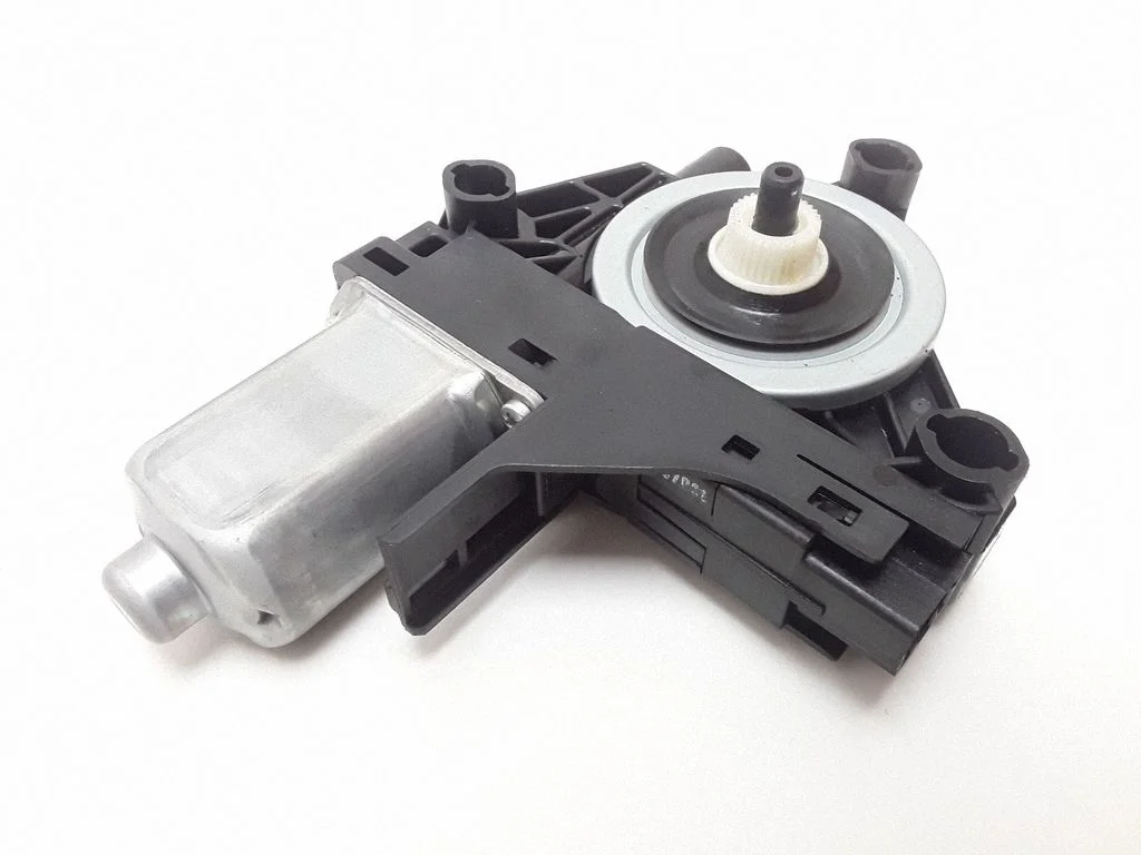 Rear door window regulator motor – Volvo S60 (2011-2013)