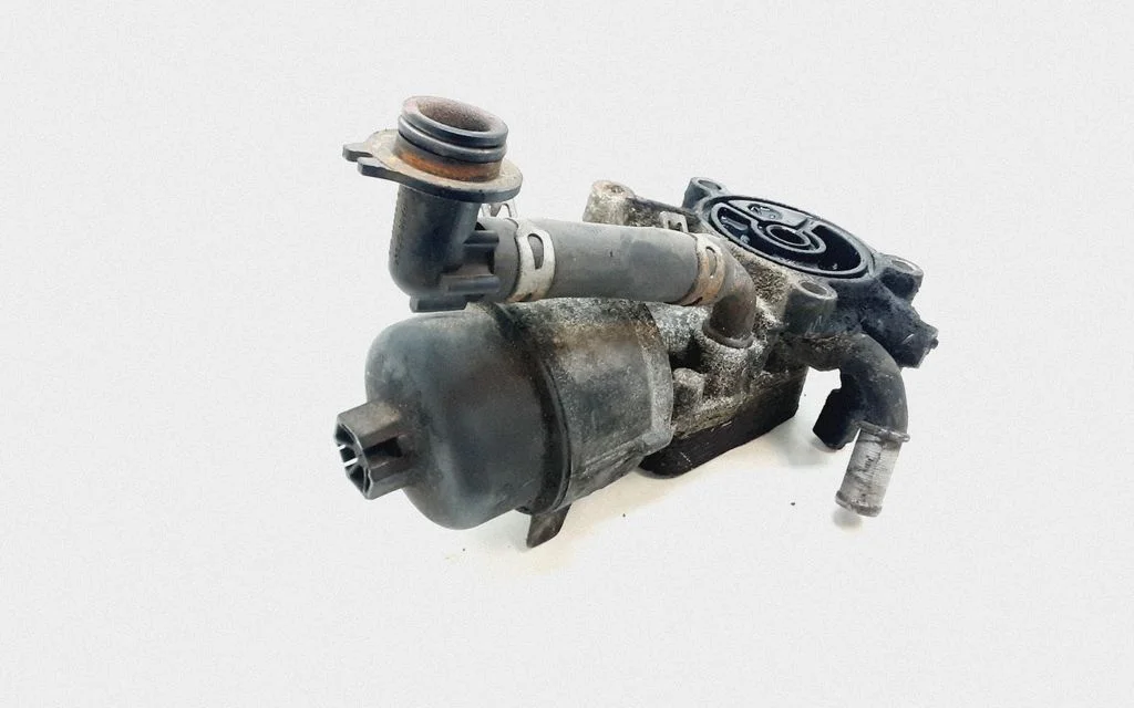 Oil filter mounting bracket 9656830180