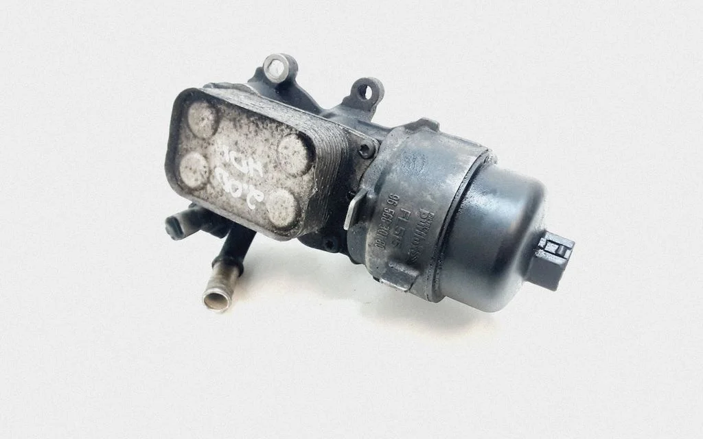 Oil filter mounting bracket 9656830180