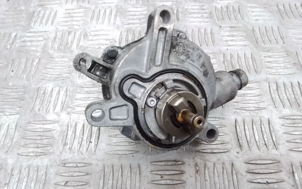 Vacuum pump – Volvo S60 (2005-2010)