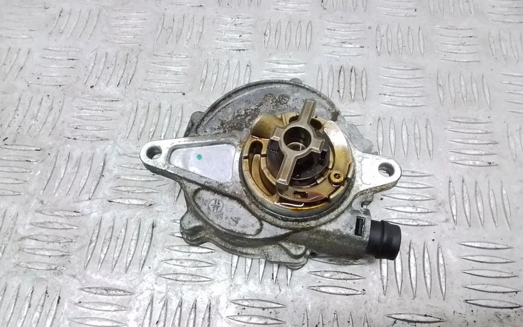 Vaakumpump 6G9N2A451AG