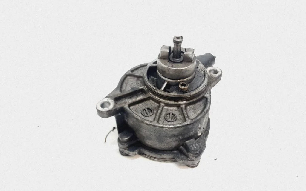 Vacuum pump – Mercedes-Benz Vito Viano W639 (2003-2014)