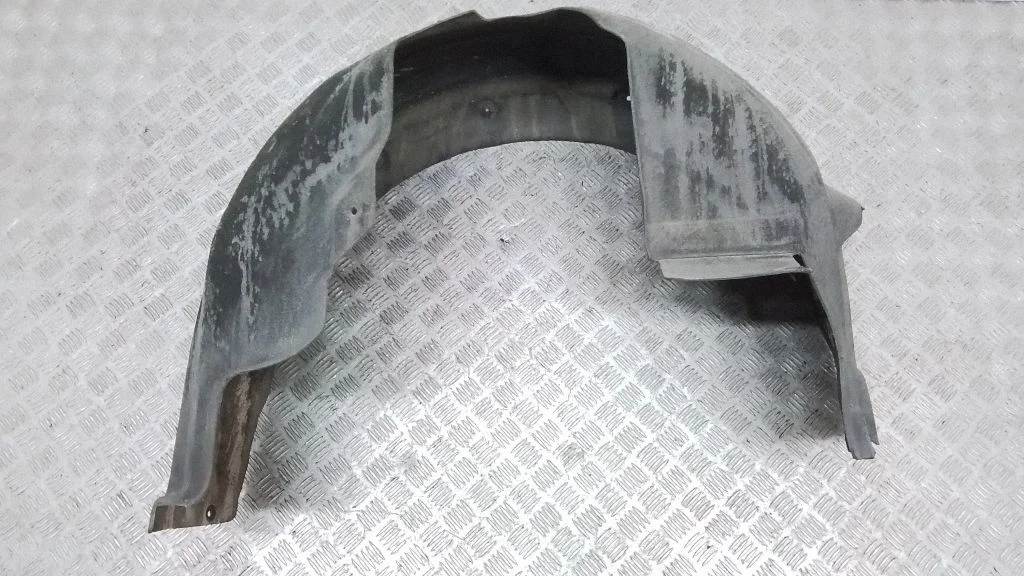 Rear arch fender liner splash guards 7185270
