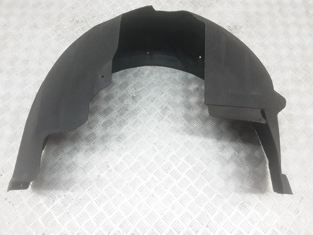 Tagumine poritiivakate – BMW 7-seeria F01 F02 F03 F04 (2008-2016)