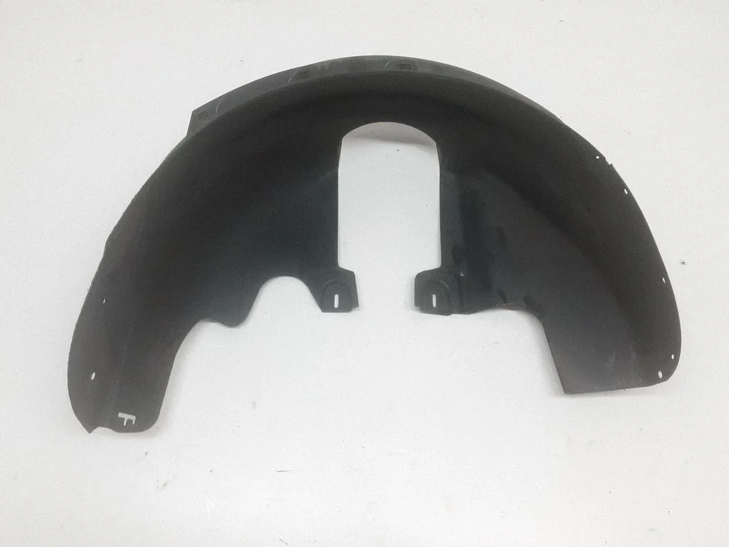 Rear arch fender liner splash guards 30744038