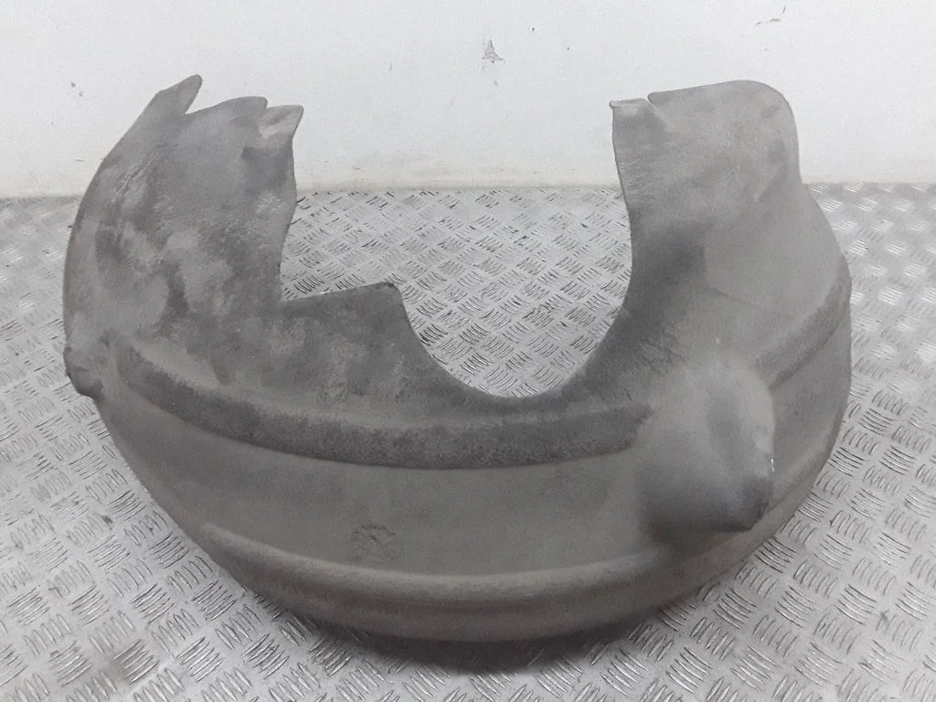 Tagumine poritiivakate – BMW 7-seeria F01 F02 F03 F04 (2008-2016)