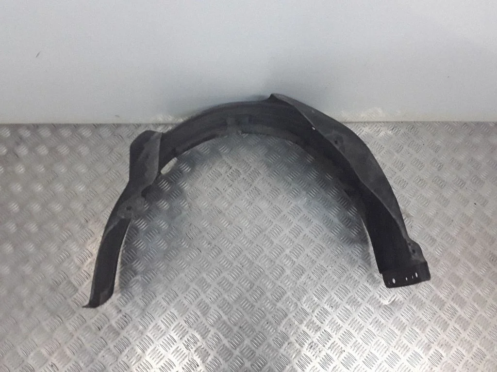 Rear arch fender liner splash guards 86830A4000
