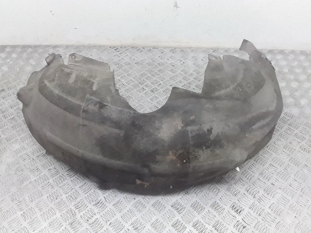 Tagumine poritiivakate – BMW 7-seeria F01 F02 F03 F04 (2008-2016)