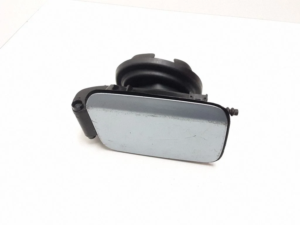 Fuel tank cap – BMW 3 Series E90 E91 (2005-2012)