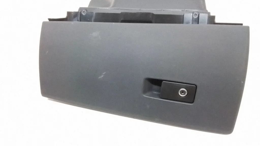 Glove box 39810153