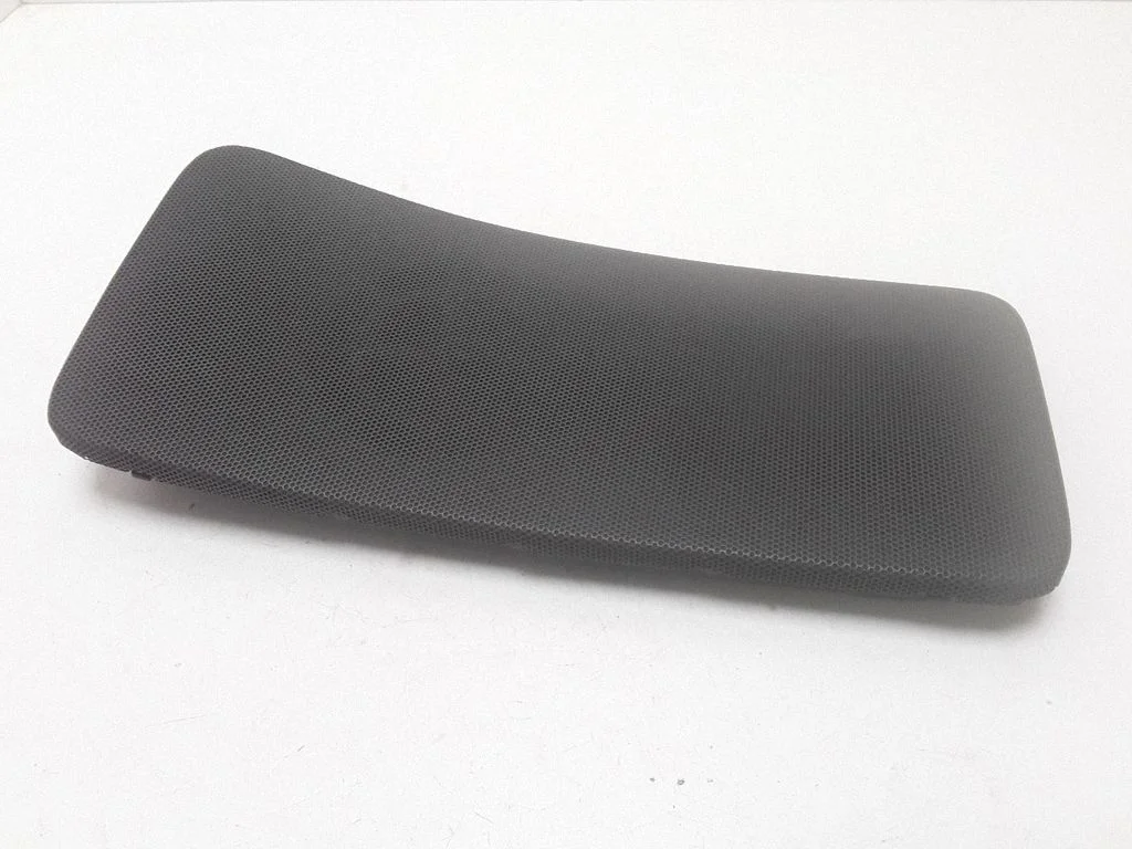 Armatuurlaua keskkõlari kate – Volvo S80 (2007-2013)
