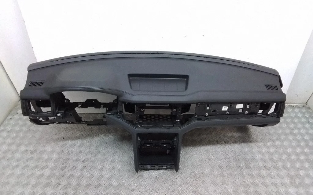Panelis 3CN880204F