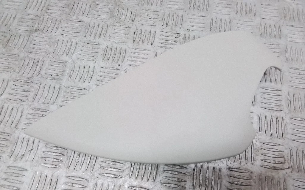 Dashboard side end trim – Volvo S90, V90 (2016-)
